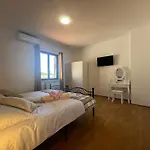 Sterna In Apartment
