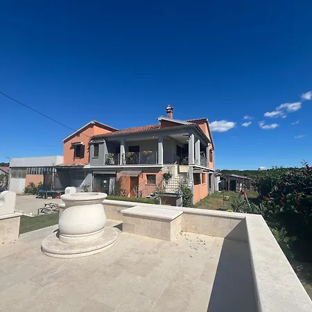 Apartment Sterna In Svetvincenat