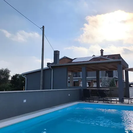 Sterna In Lejlighed Svetvinčenat